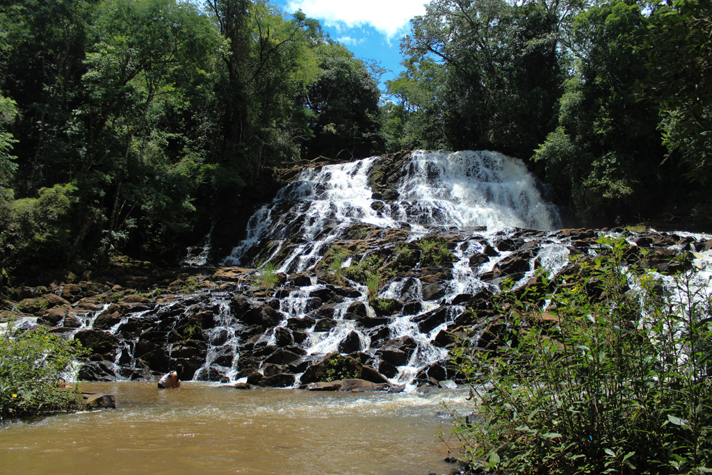 Cachoeira Chicão I em Faxinal.